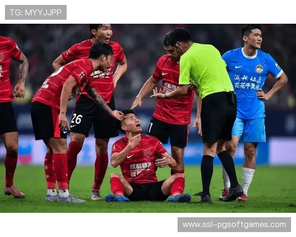 河南队赛季双杀蓉城,送对手退出争冠行列 河南队赛季双杀蓉城,送对手退出争冠行列